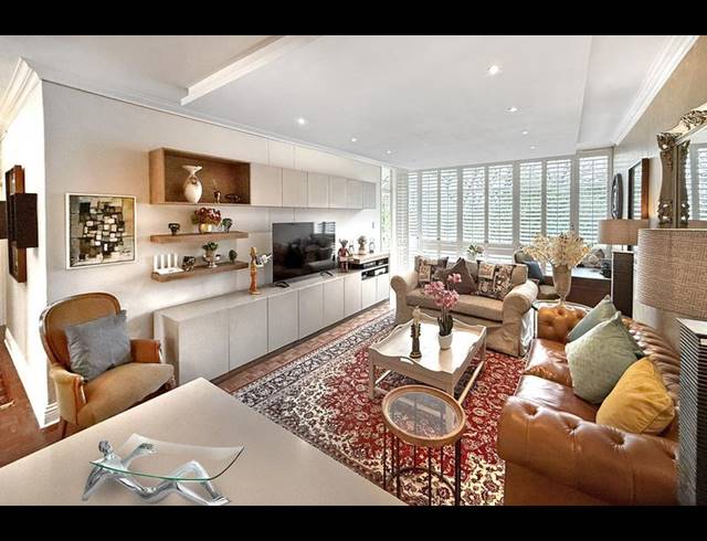 3 BEDROOM PROPERTY TO RENT IN HYDE PARK